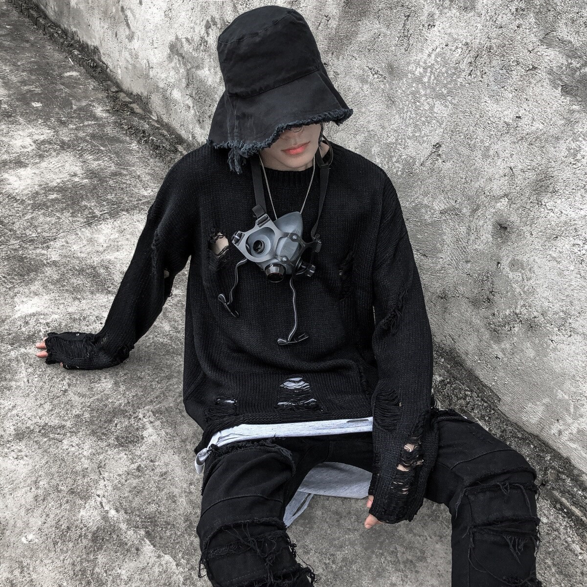 Touz Harajuku Oversize Unisex Yırtıklı Siyah Kazak