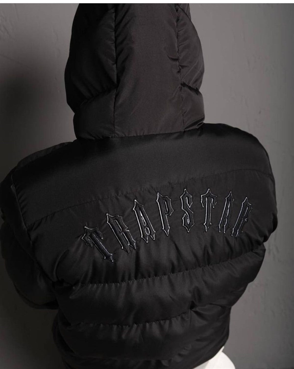 Touz Sokak Tarzı Unisex  Siyah Mont