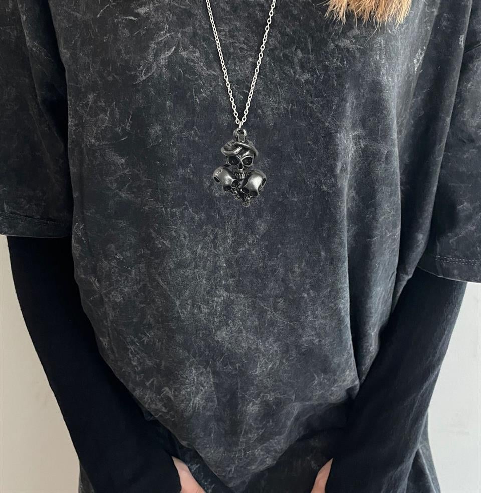 Triple Skulls Tasarım Kolye