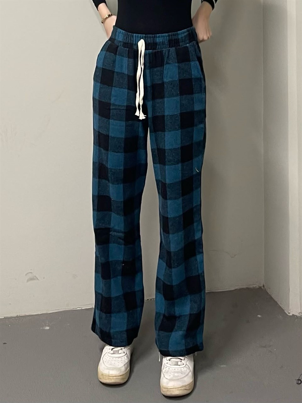 Unisex Ekose Mavi Detaylı Eşofman Altı