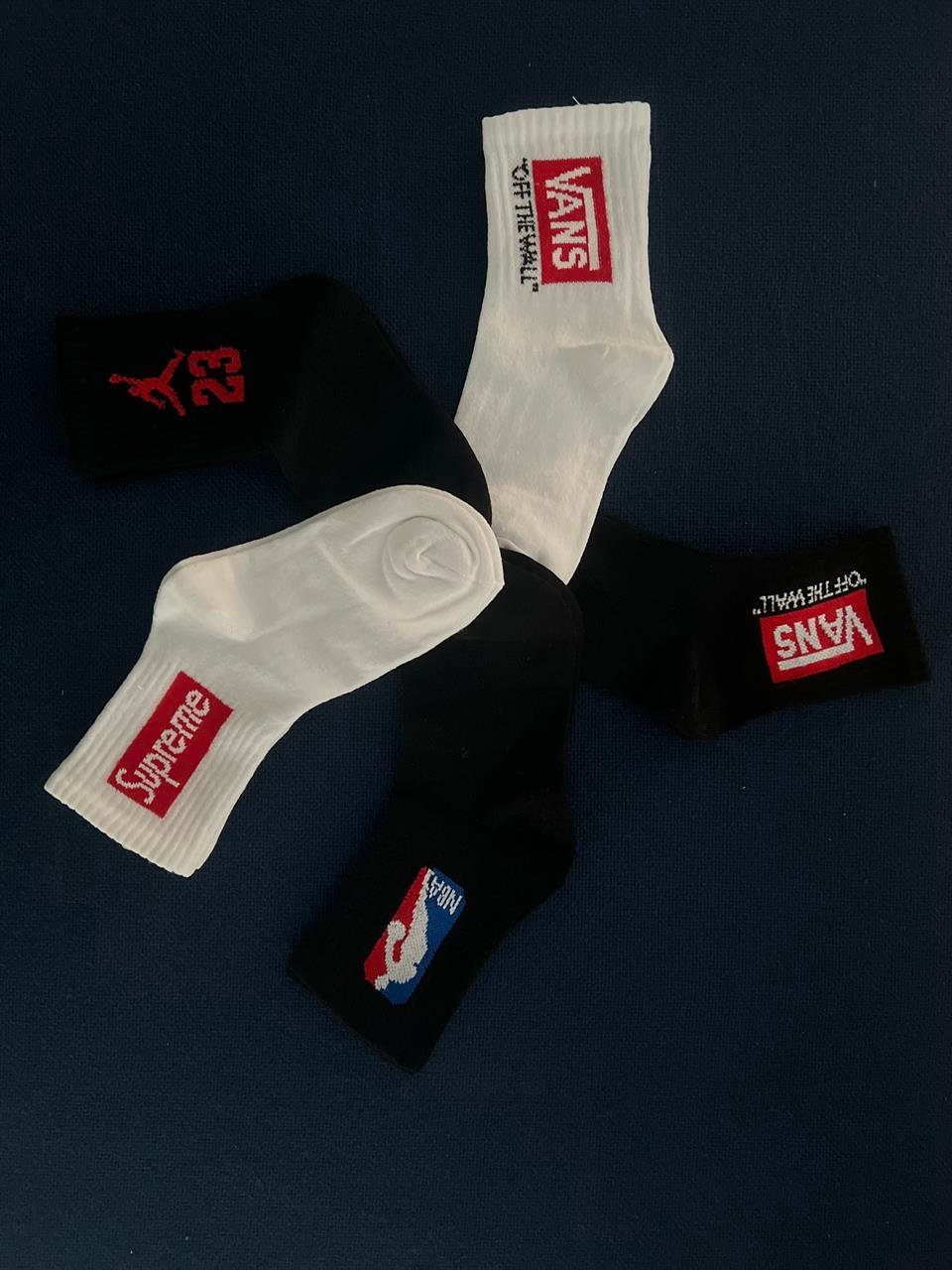V Unisex Beyaz Kolej Çorap