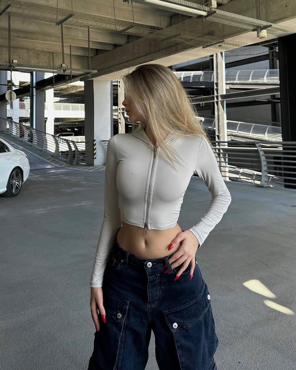 Y2K Streetwear Beyaz Uzun Kollu Kapüşonlu Çift Fermuarlı Crop