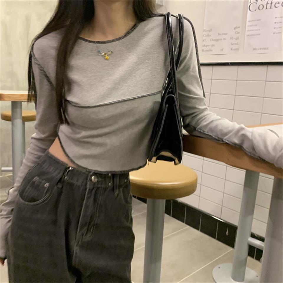 Y2K Streetwear Ters Dikiş Detaylı Uzun Kollu Beyaz Crop