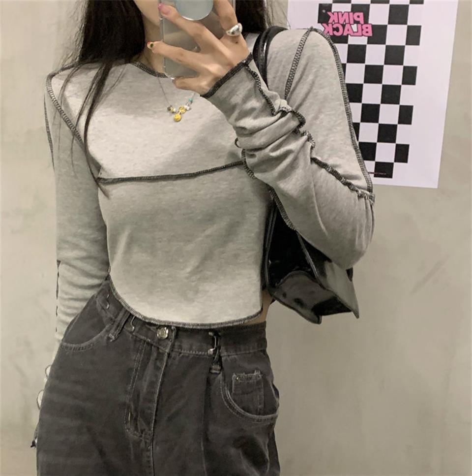 Y2K Streetwear Ters Dikiş Detaylı Uzun Kollu Beyaz Crop