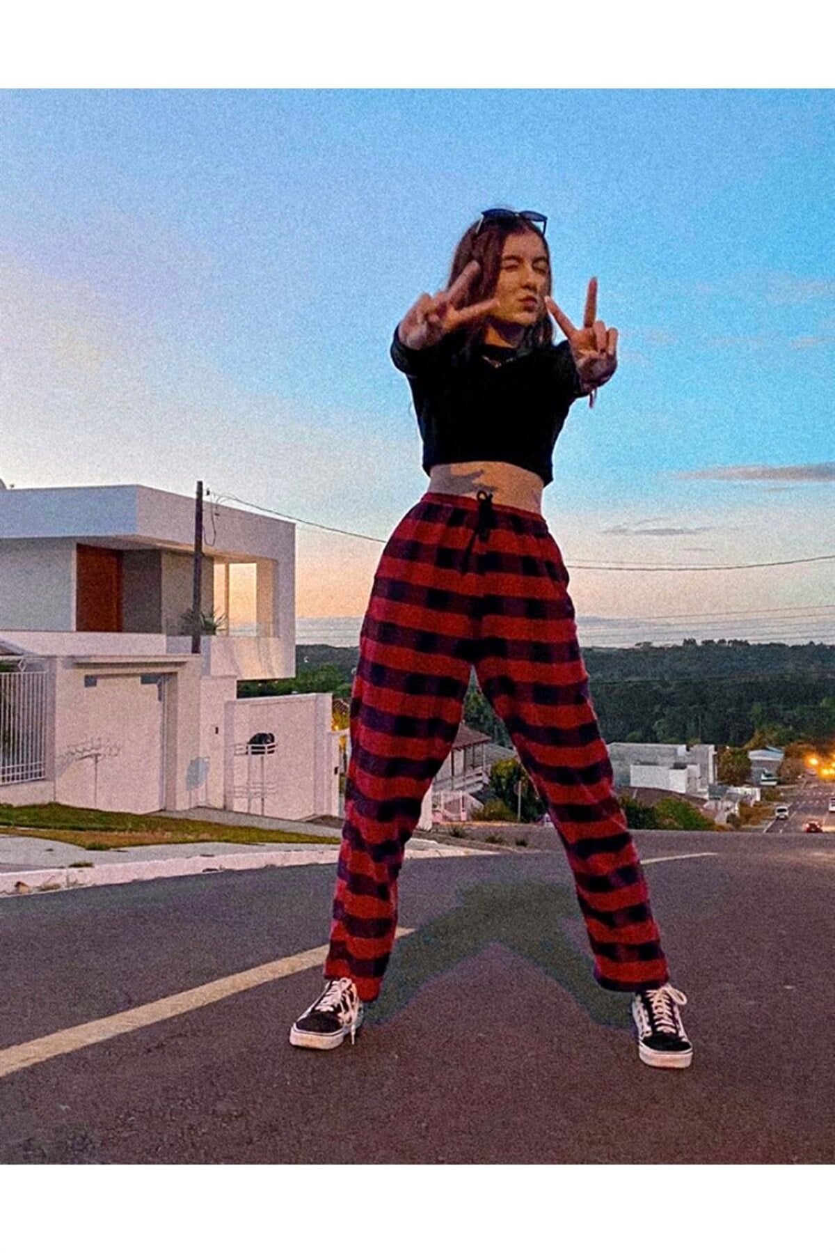 Y2K UNİSEX BELİ LASTİKLİ DETAYLI SİYAH BEYAZ EKOSE PANTOLON
