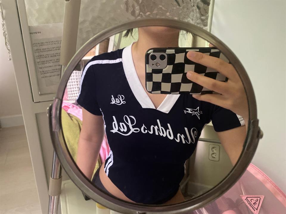 Y2k V Yaka Şeritli Siyah Crop
