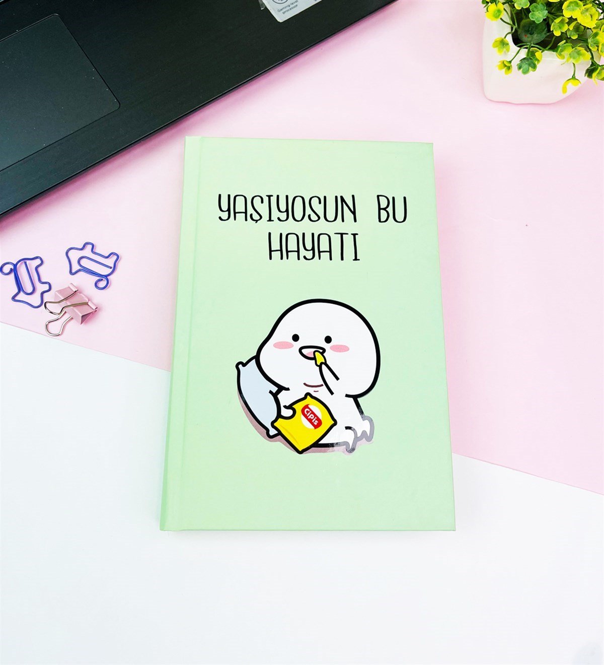 'Yaşıyosun Bu Hayatı' Kalın Kitap Görünümlü Defter Ve Bez Çanta Set