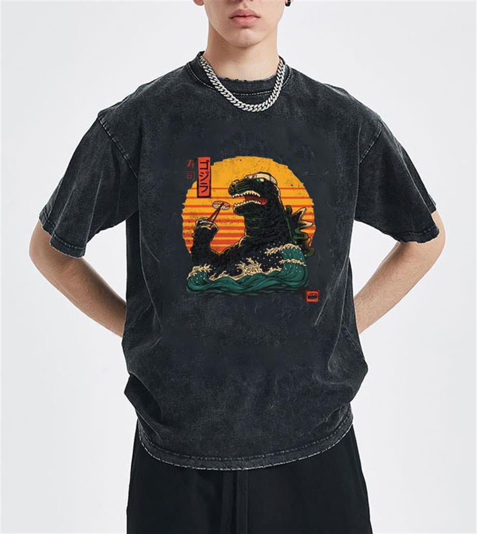 Yıkamalı Godzilla Sushi Eskitme T-shirt