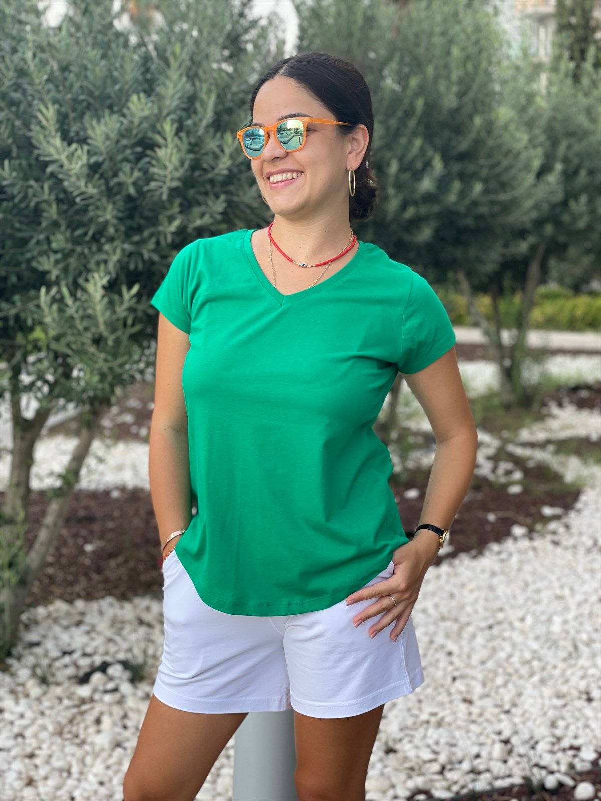 V Yaka Basic T-shirt