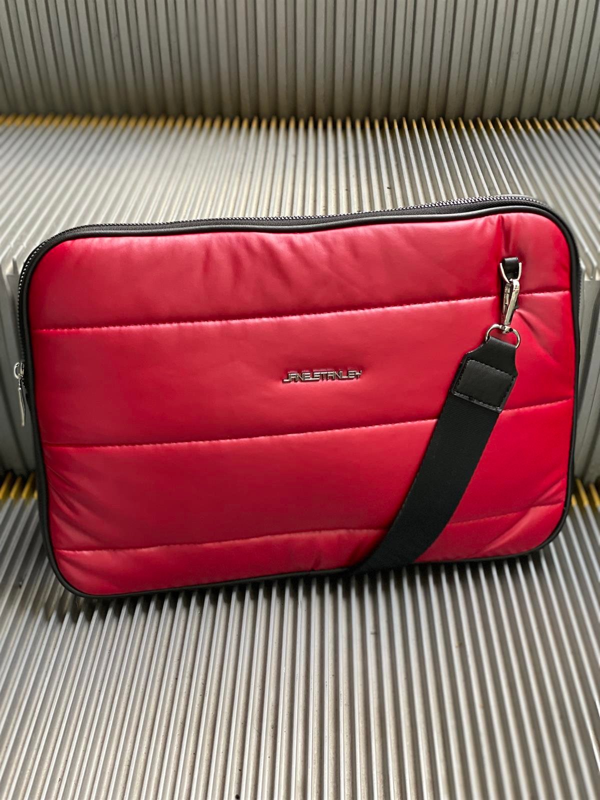 Husk Laptop Kılıfı (Laptop Çantası)