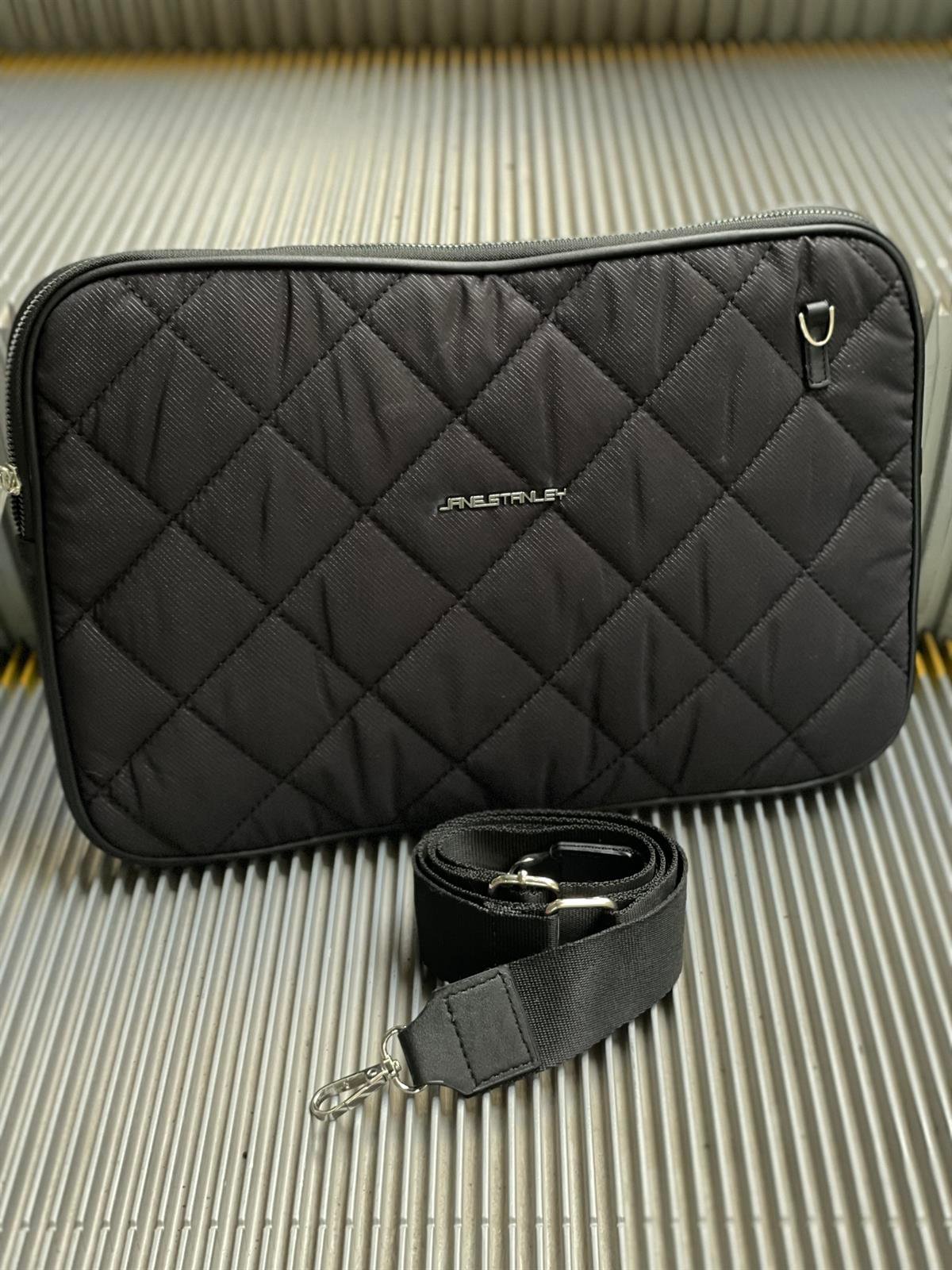 Husk Laptop Kılıfı (Laptop Çantası)