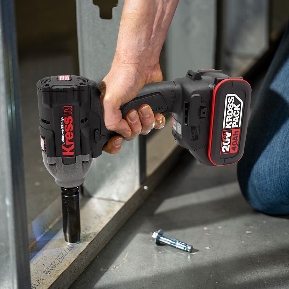 Kress KUB30.2SET 20Volt/4.0Ah. Li-ion Çift Akülü 300Nm Kömürsüz Profesyonel Şarjlı Somun Sıkma + 4 Parça Derin Lokma Seti