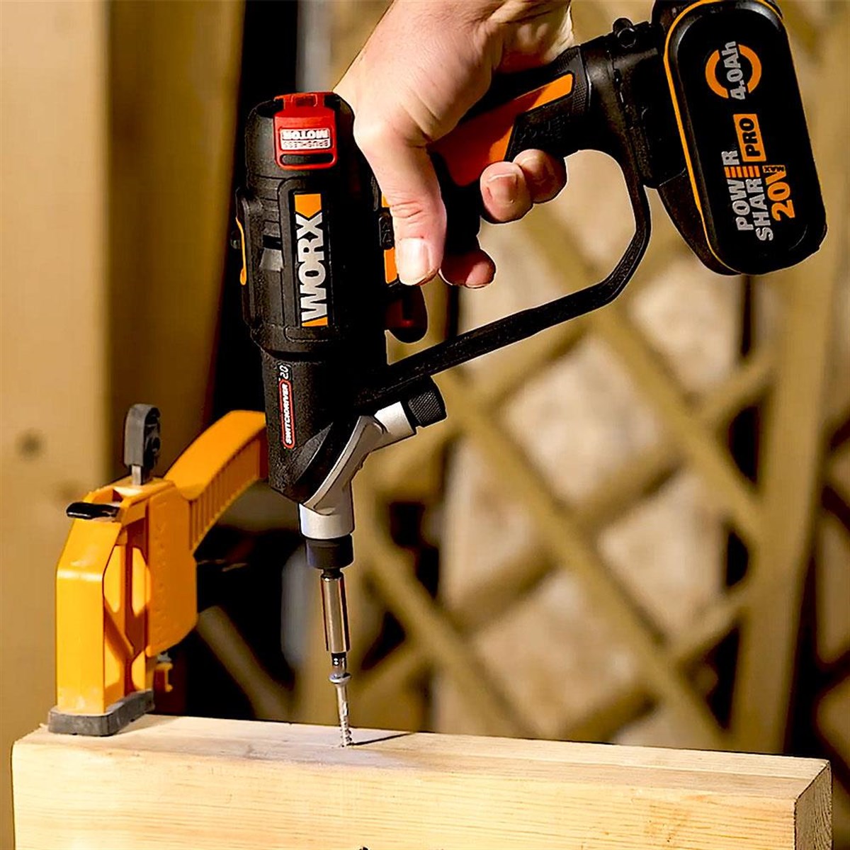 WORX WX177 20Volt/2.0Ah Li-ion Döner Kafa ve Çift Mandrenli Profesyonel Kömürsüz Şarjlı Matkap + 6 Parça Uç 