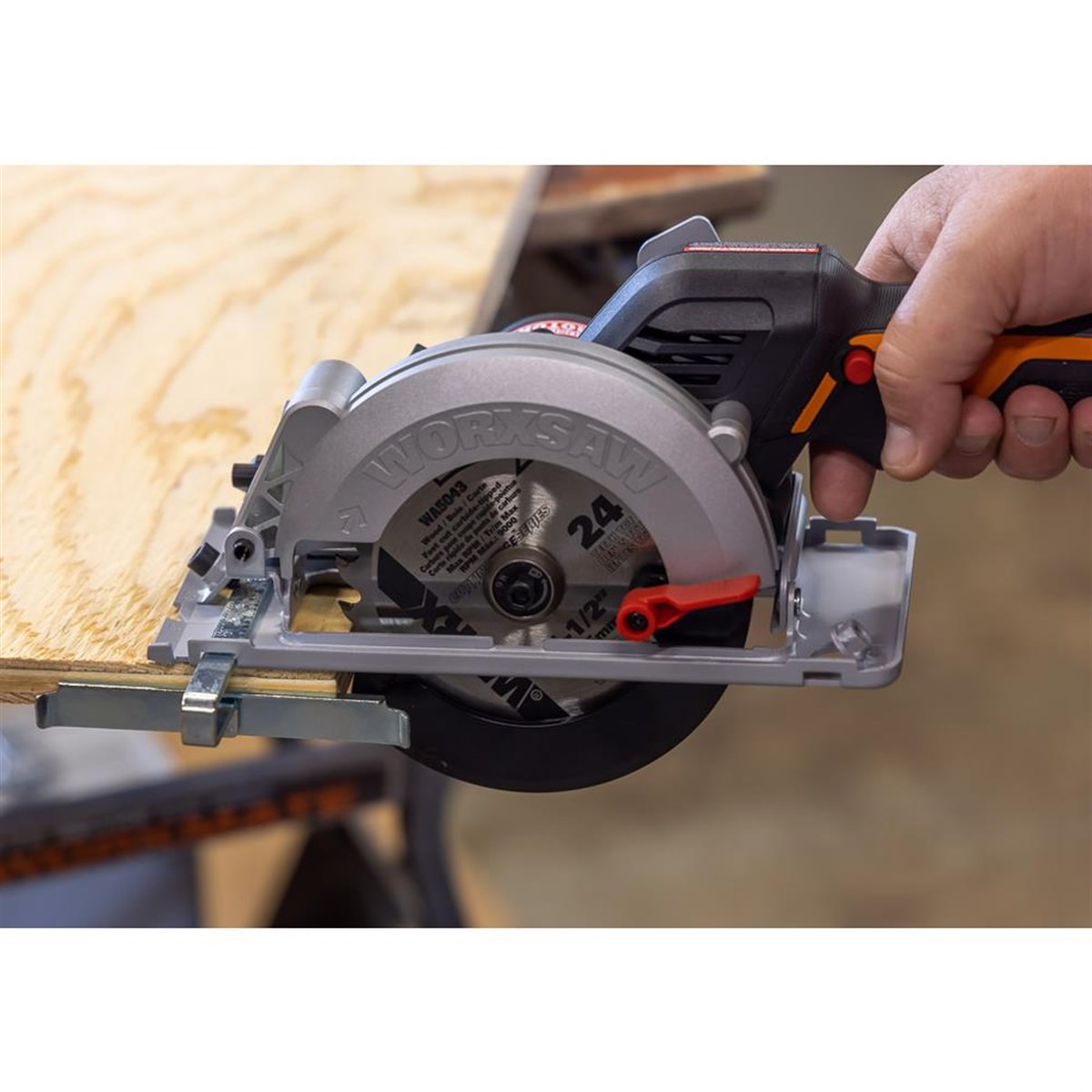 WORX WX531 20Volt 2.0Ah. Li-ion Kömürsüz Profesyonel Çok Amaçlı Daire Testere