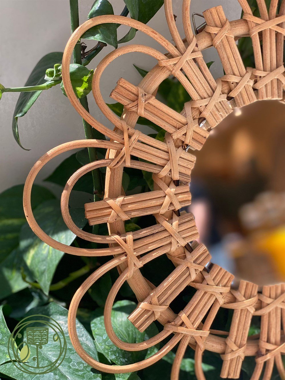 Abuja El Yapımı Rattan Duvar Aynası
