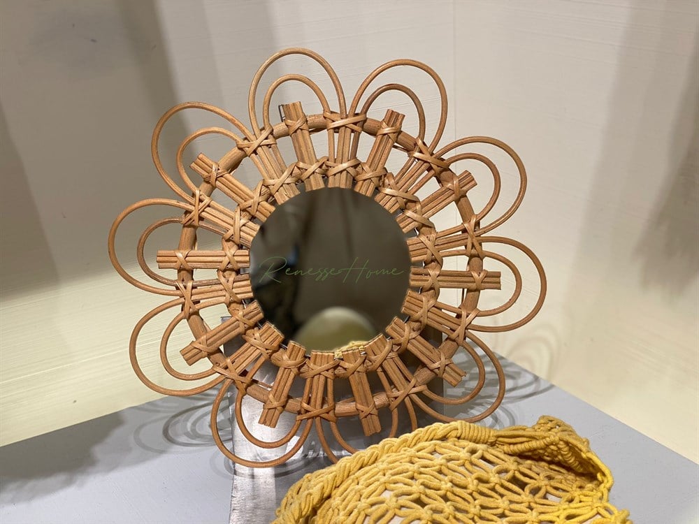 Abuja El Yapımı Rattan Duvar Aynası