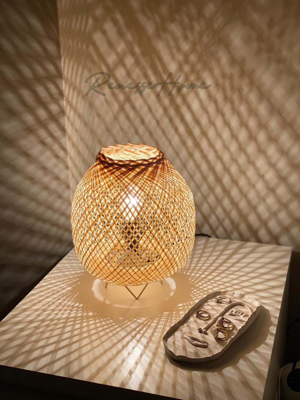 Mina Bambu Masa Lambası