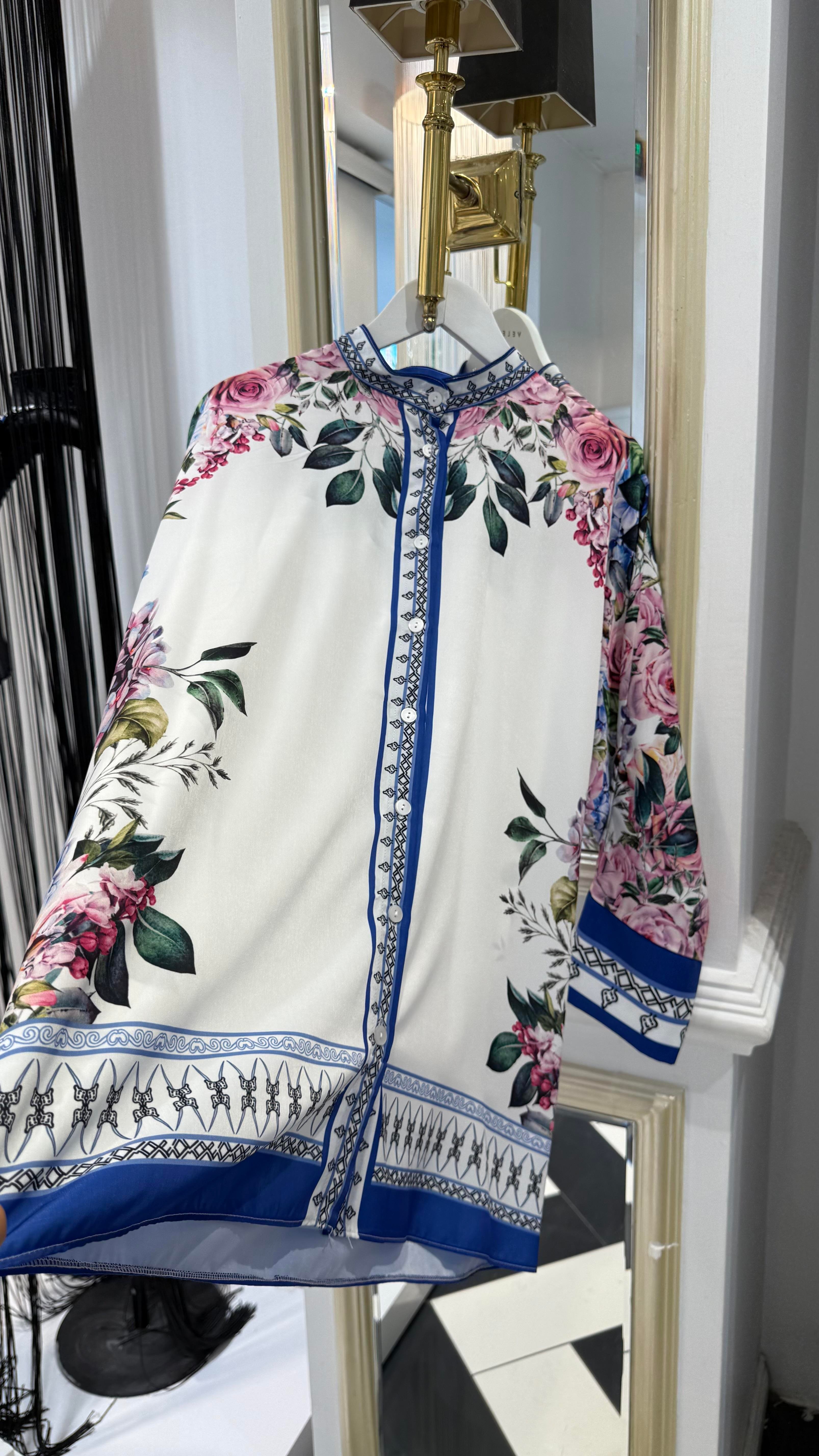 Ççiçek Desenli Takım