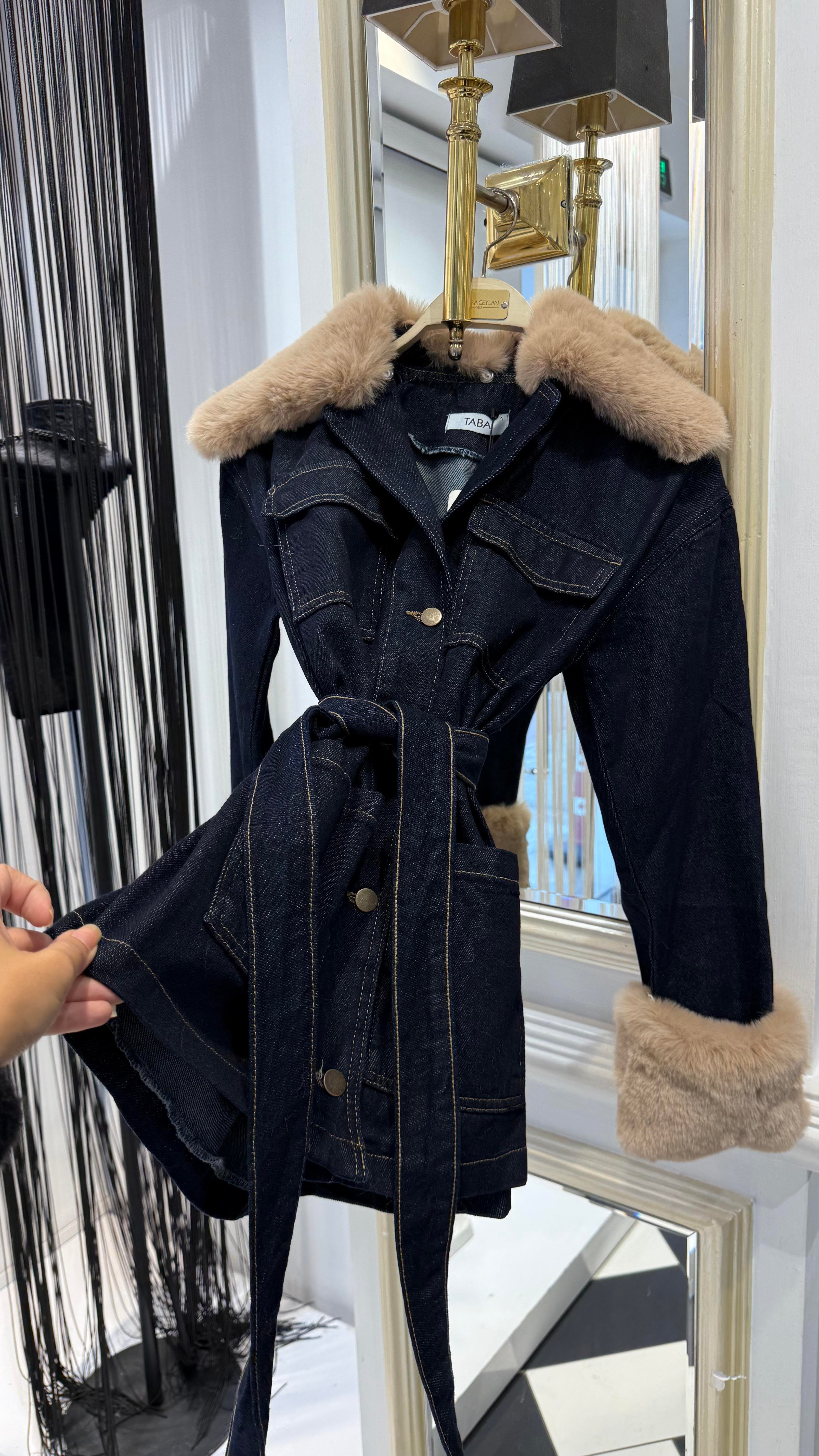 Kol ve Yaka Seyyar Kürk Ceket