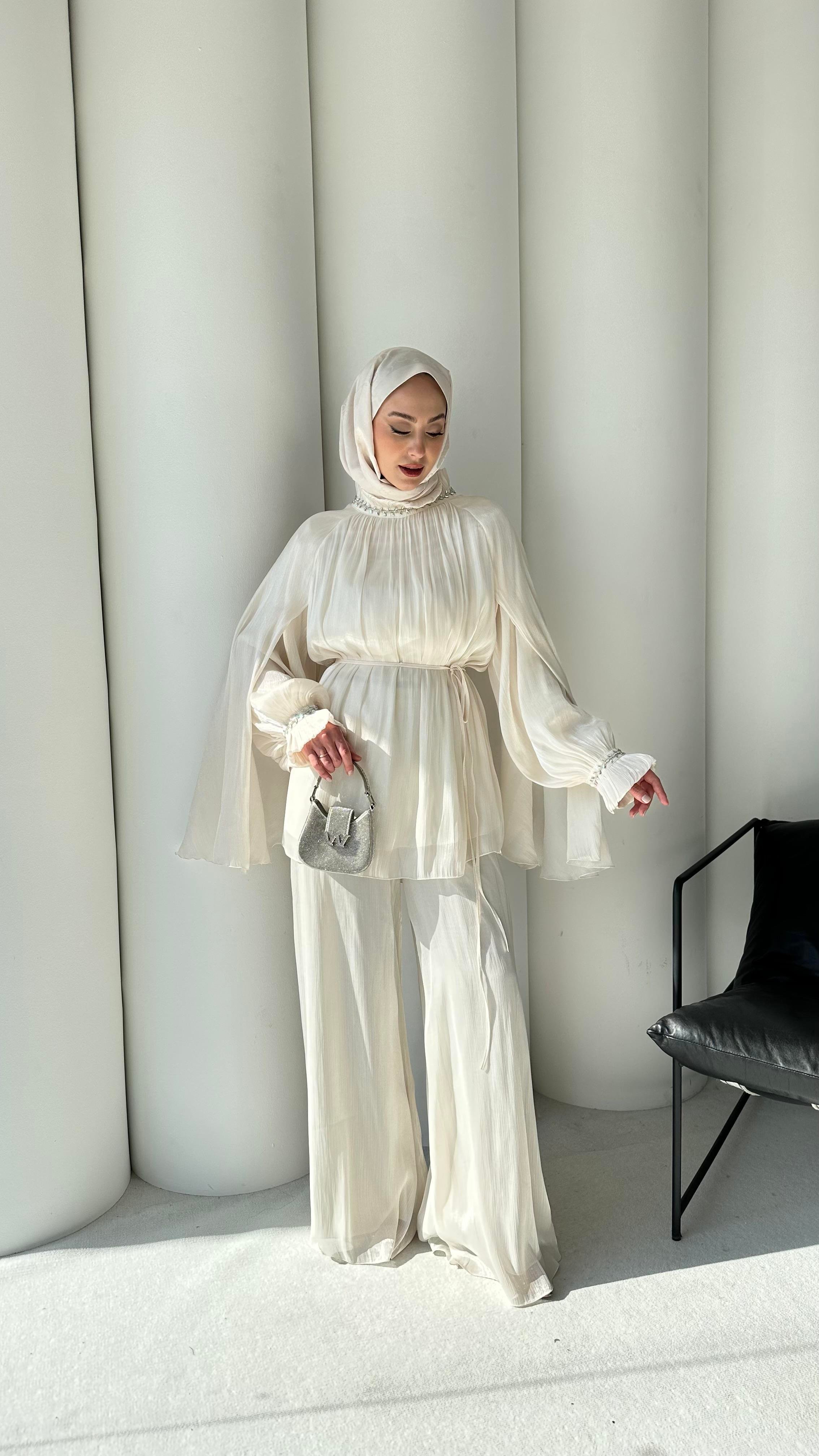 Organze Pantolonlu Takım