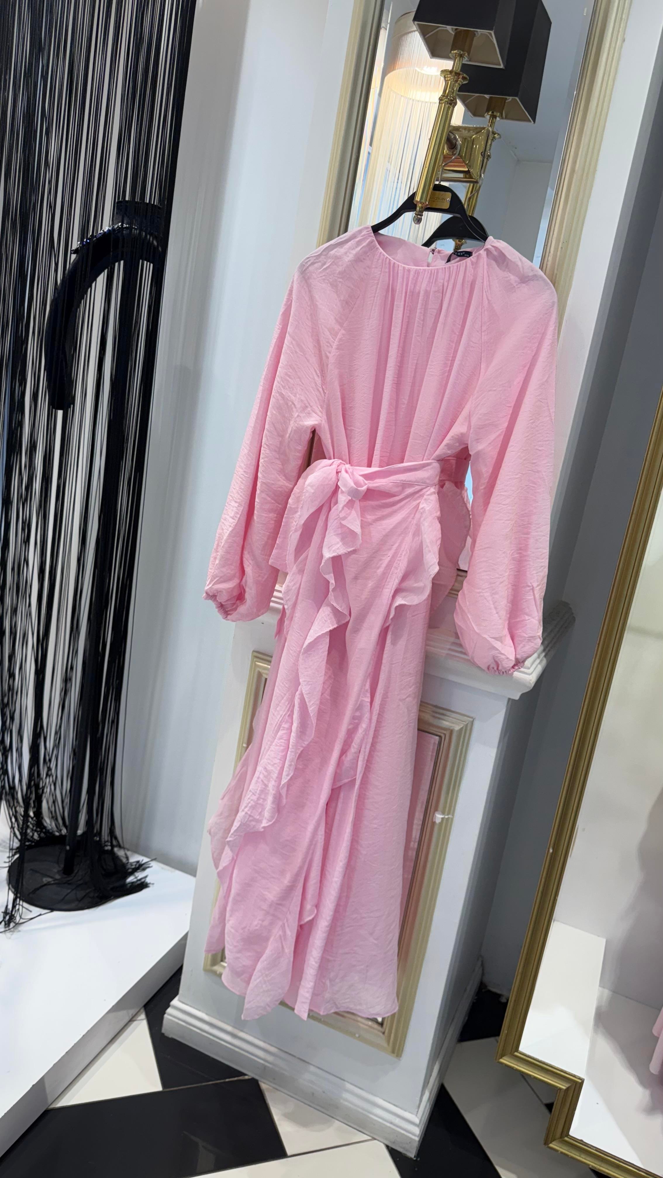 Seyyar Etekli Elbise