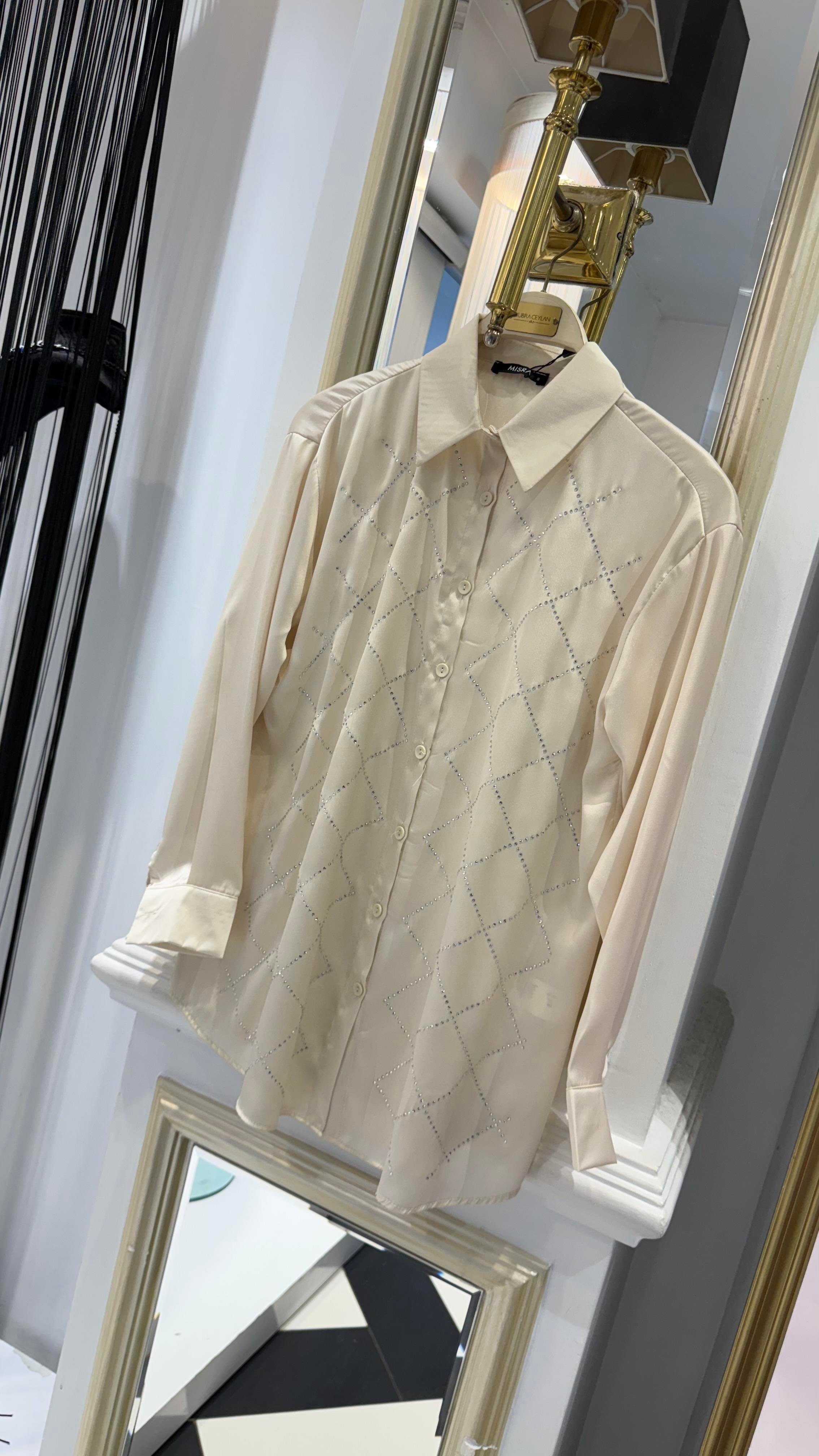 Taşlı Detaylı Gömlek