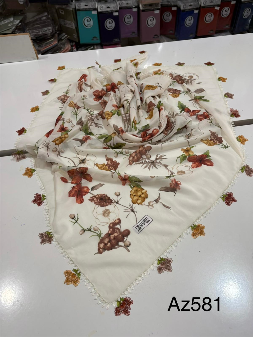 İğne Oyalı Yazma Az581