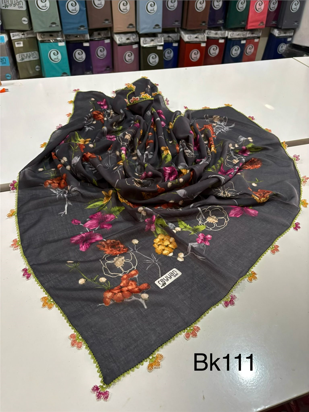 İğne Oyalı Yazma Bk111