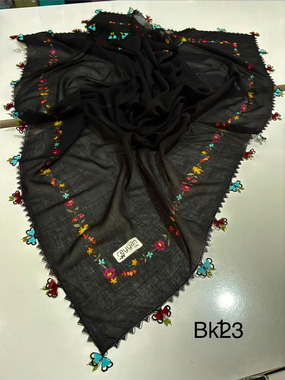 İğne Oyalı Yazma Bk123