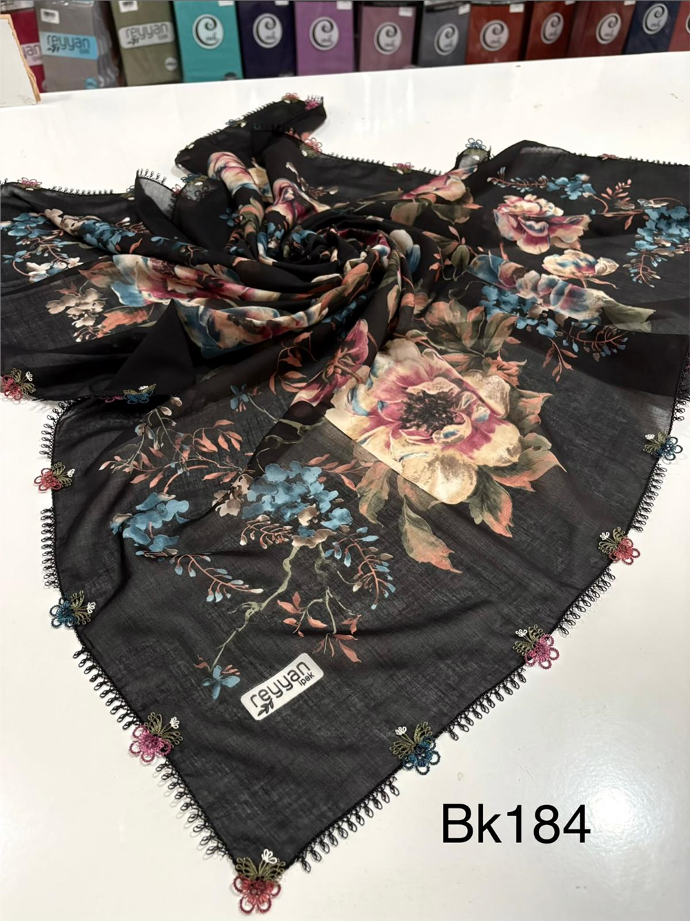 İğne Oyalı Yazma Bk184