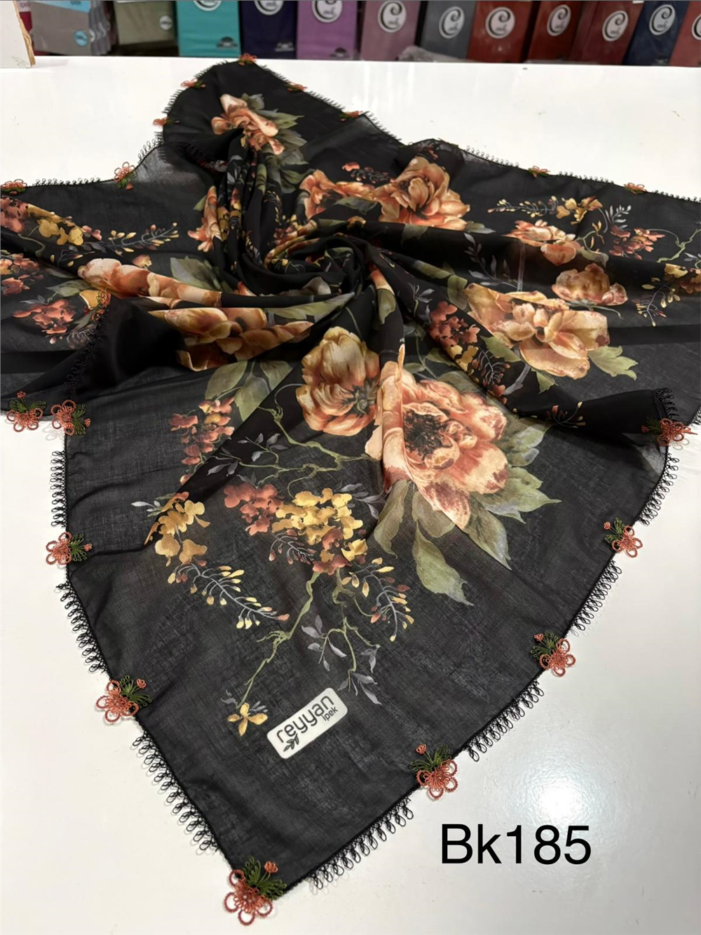İğne Oyalı Yazma Bk185
