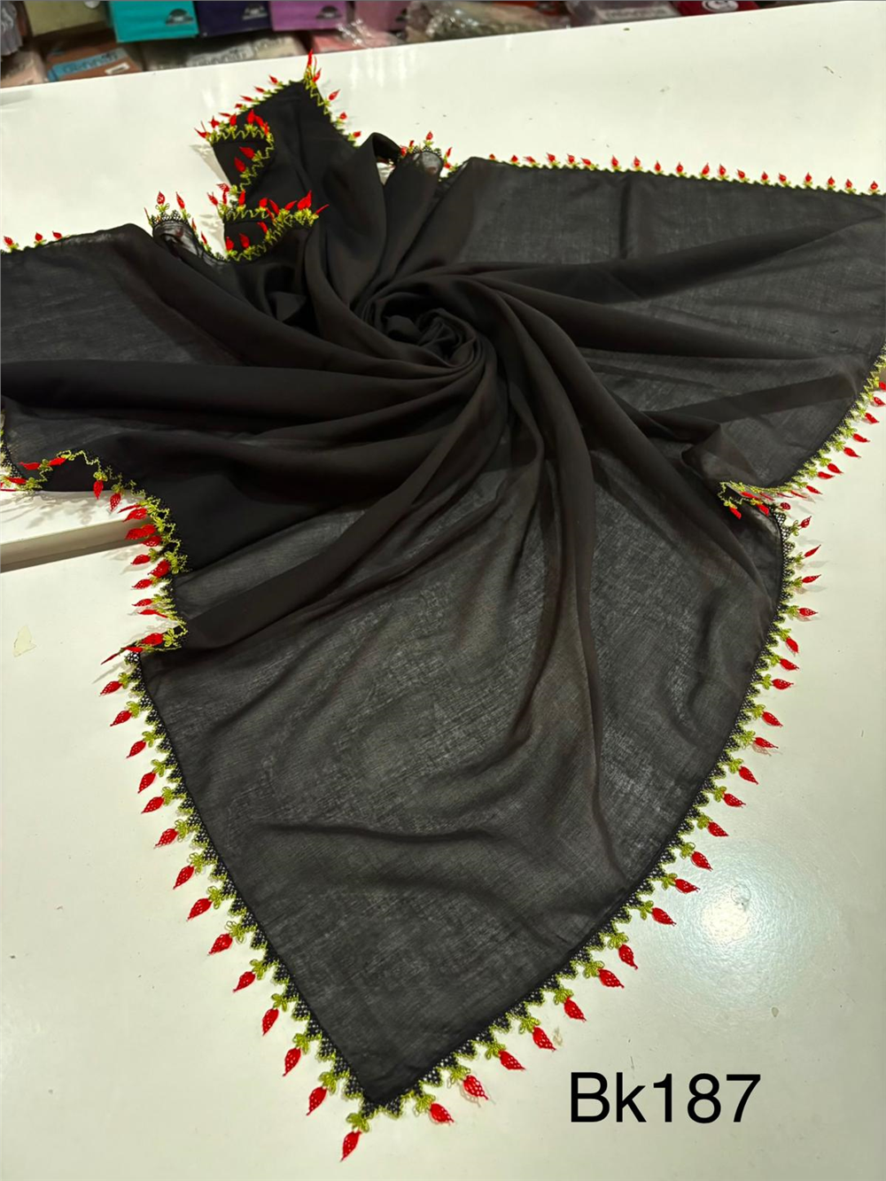 İğne Oyalı Yazma Bk187