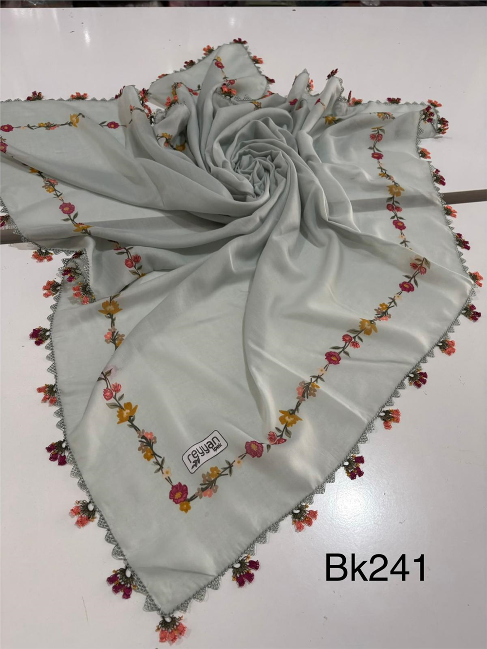 İğne Oyalı Yazma BK241