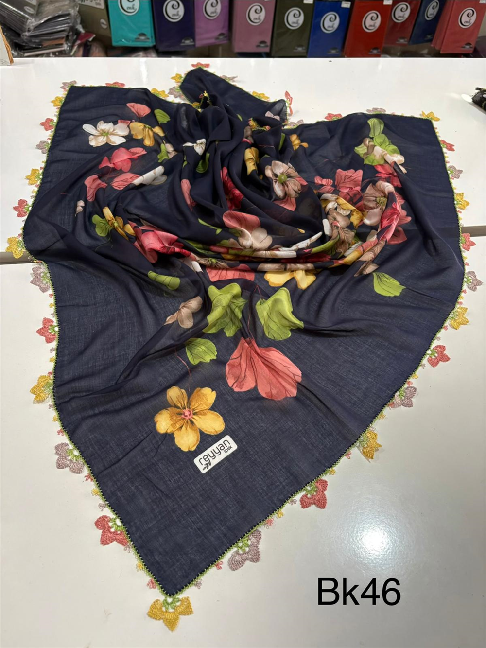 İğne Oyalı Yazma Bk46