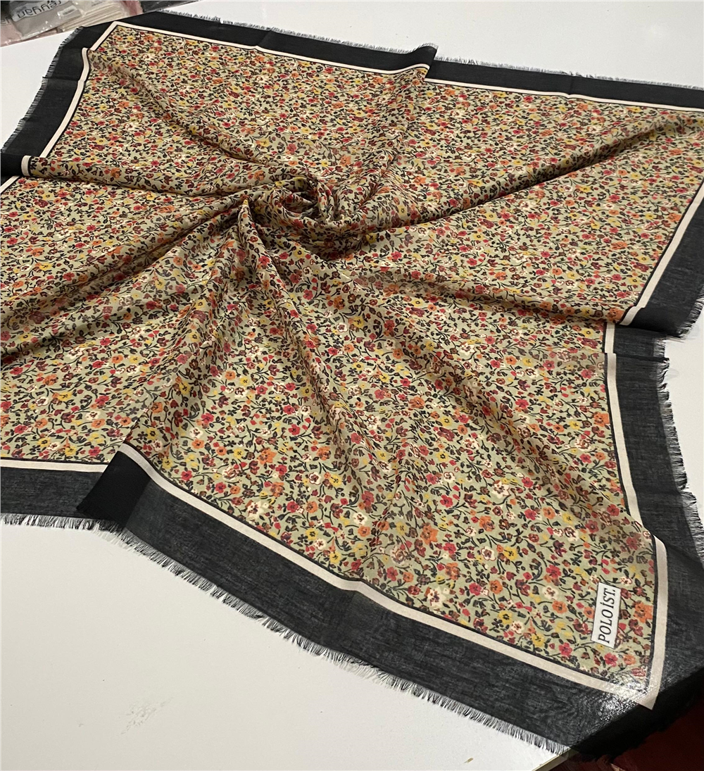 Locella Soft Pamuk Eşarp