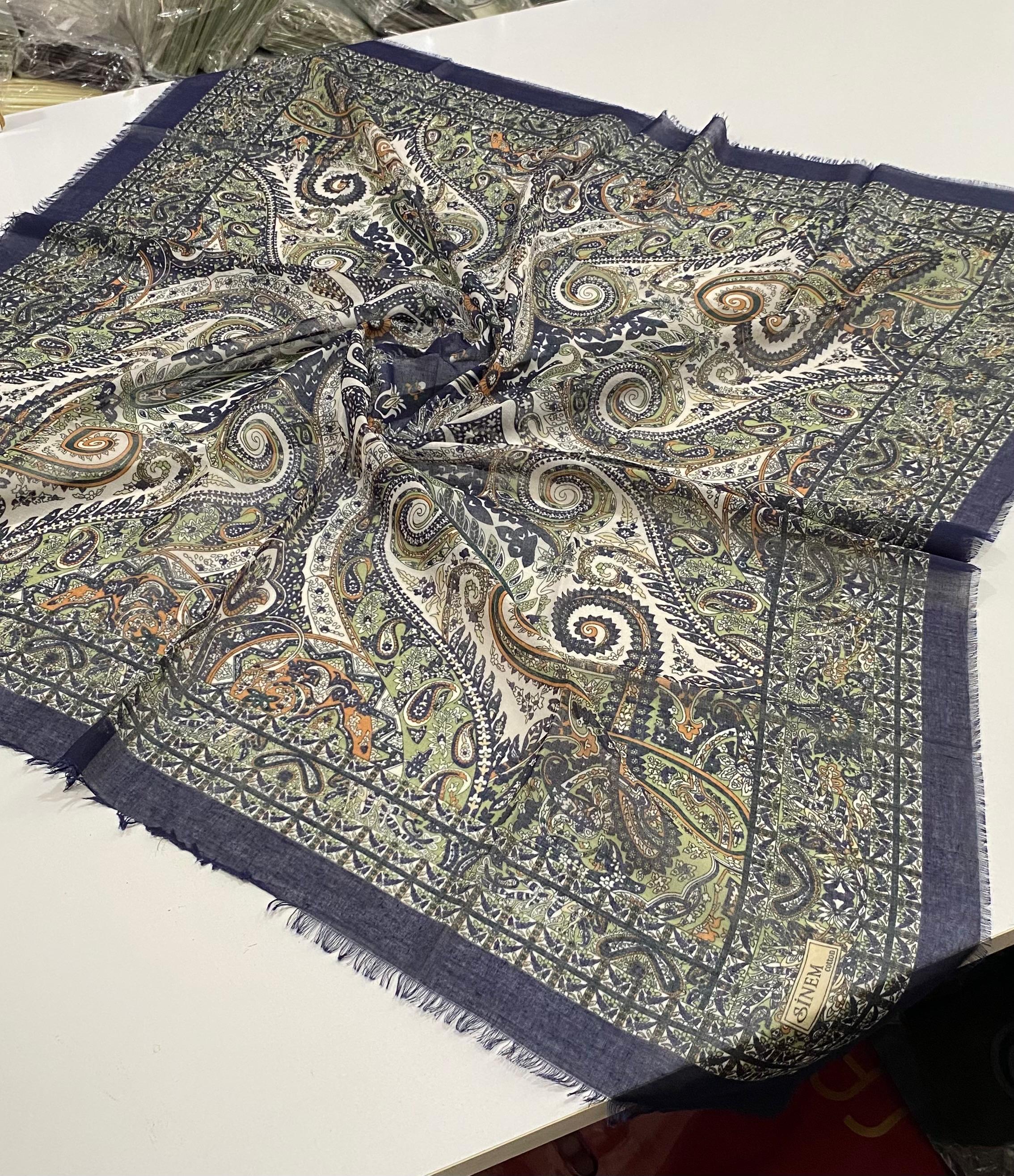 Sinem Karışık Mix 12'li Çekme Koton Eşarp