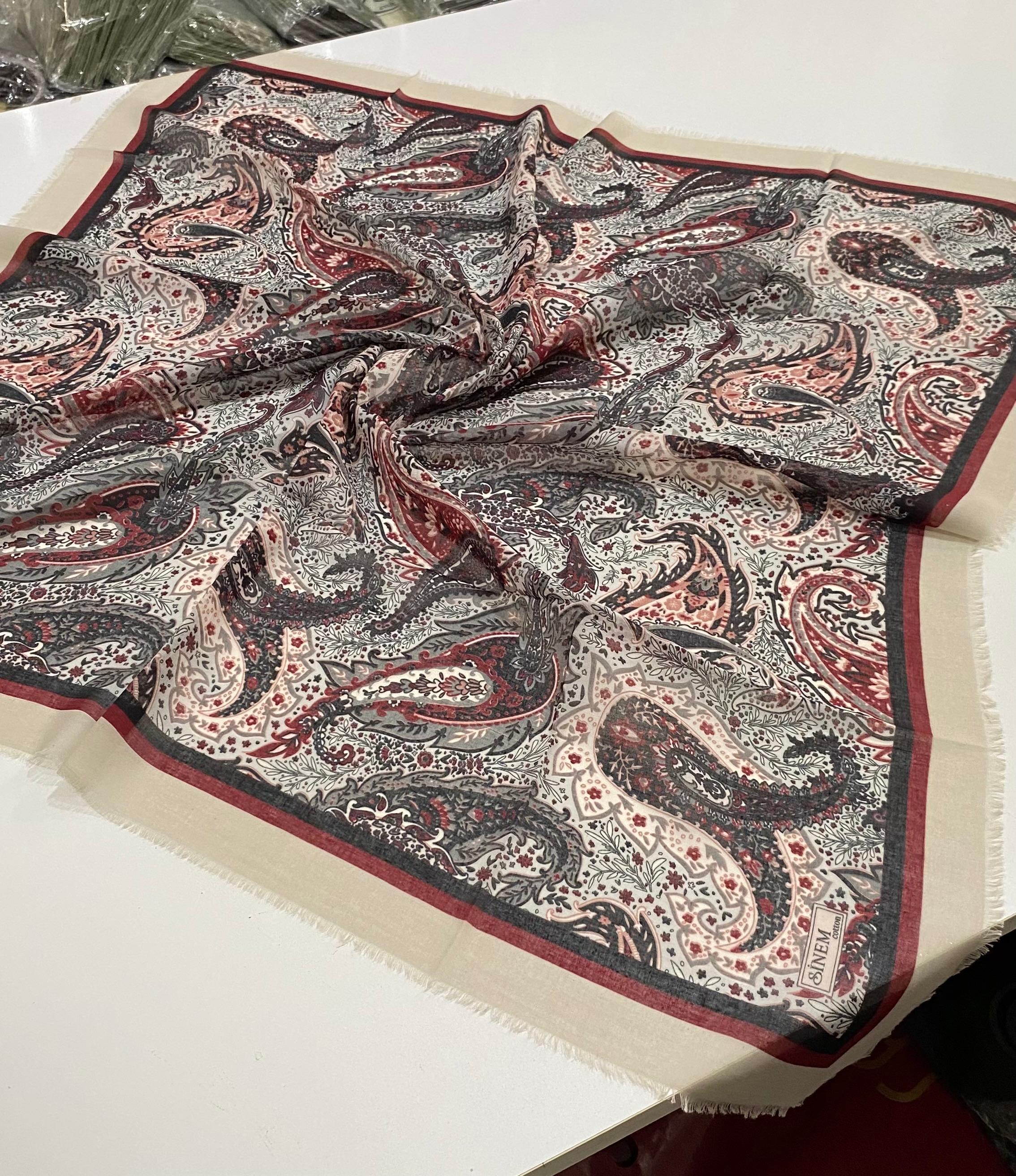 Sinem Karışık Mix 12'li Çekme Koton Eşarp