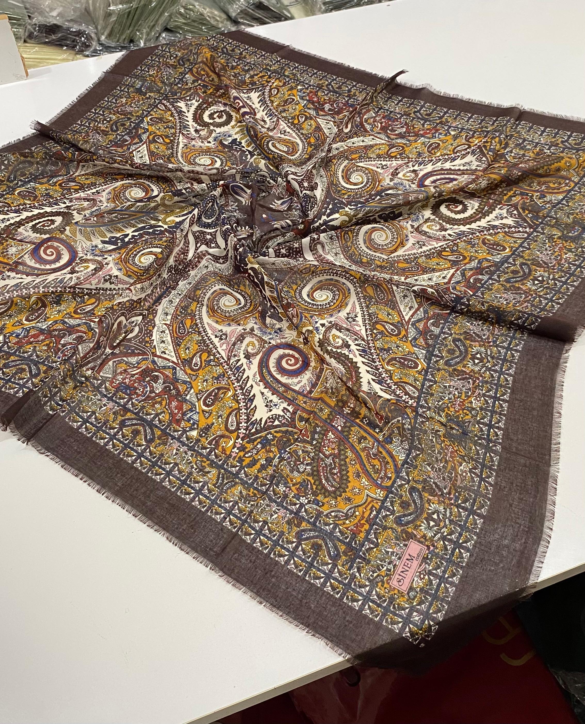 Sinem Karışık Mix 12'li Çekme Koton Eşarp