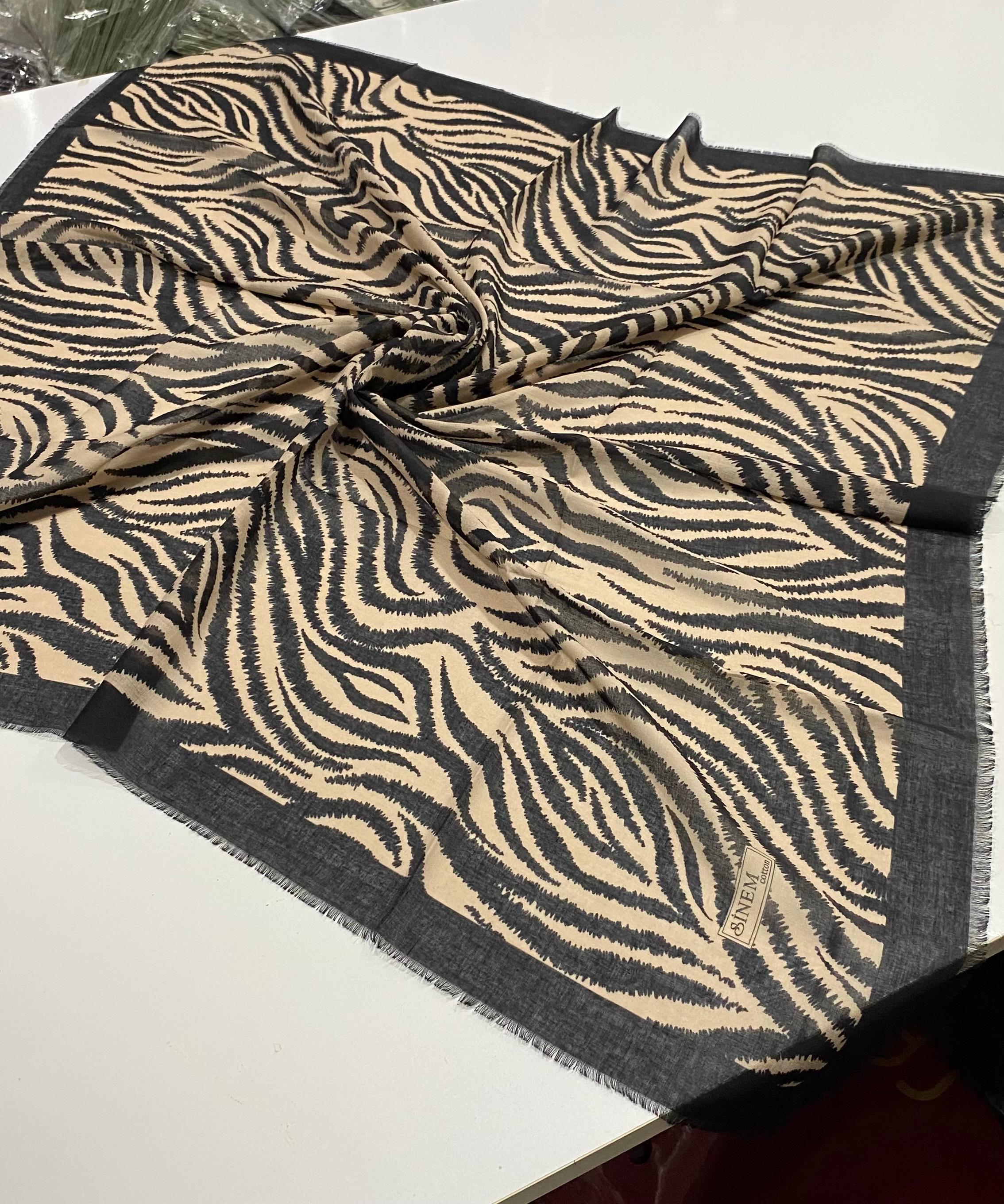 Sinem Karışık Mix 12'li Çekme Koton Eşarp