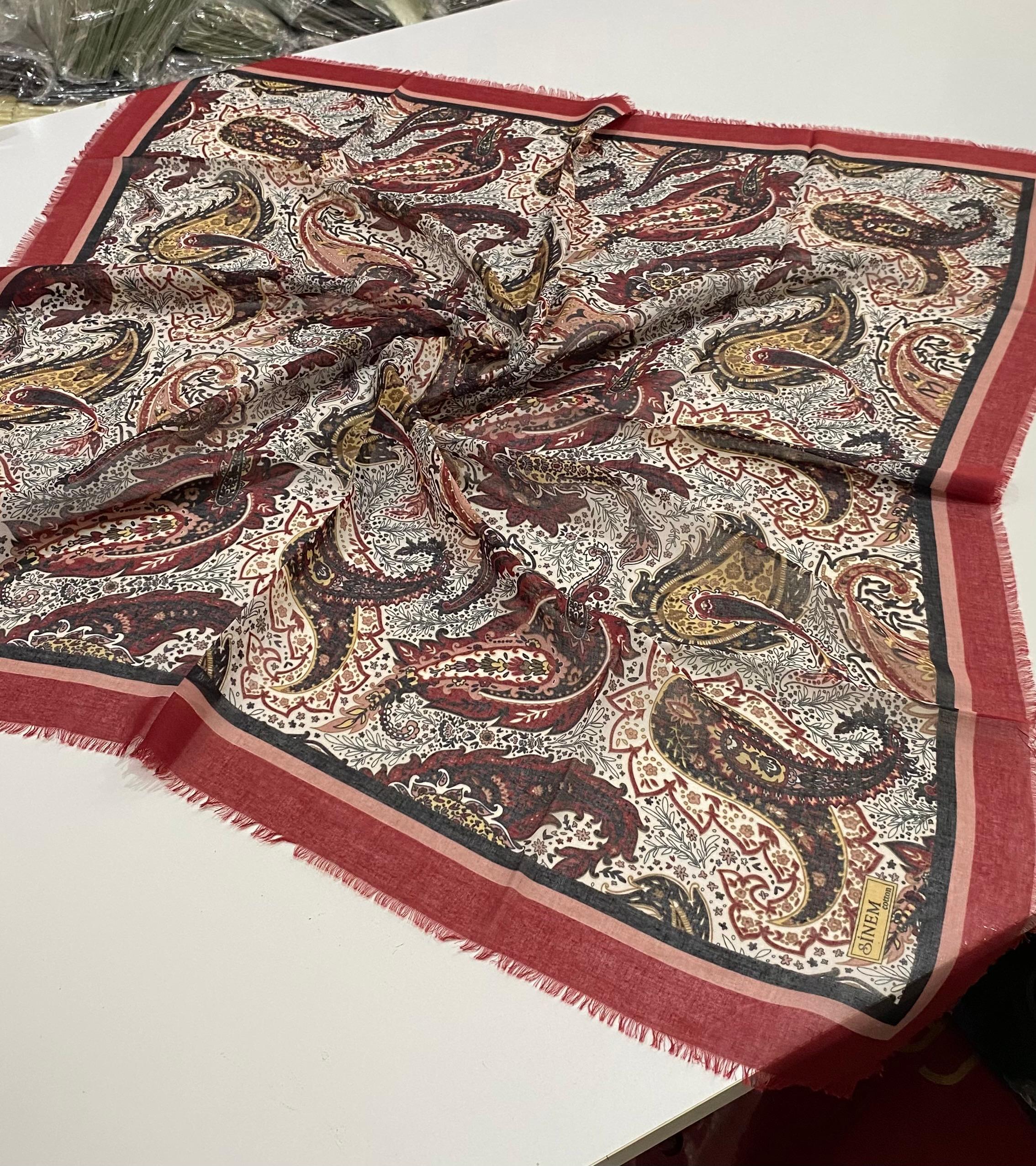 Sinem Karışık Mix 12'li Çekme Koton Eşarp