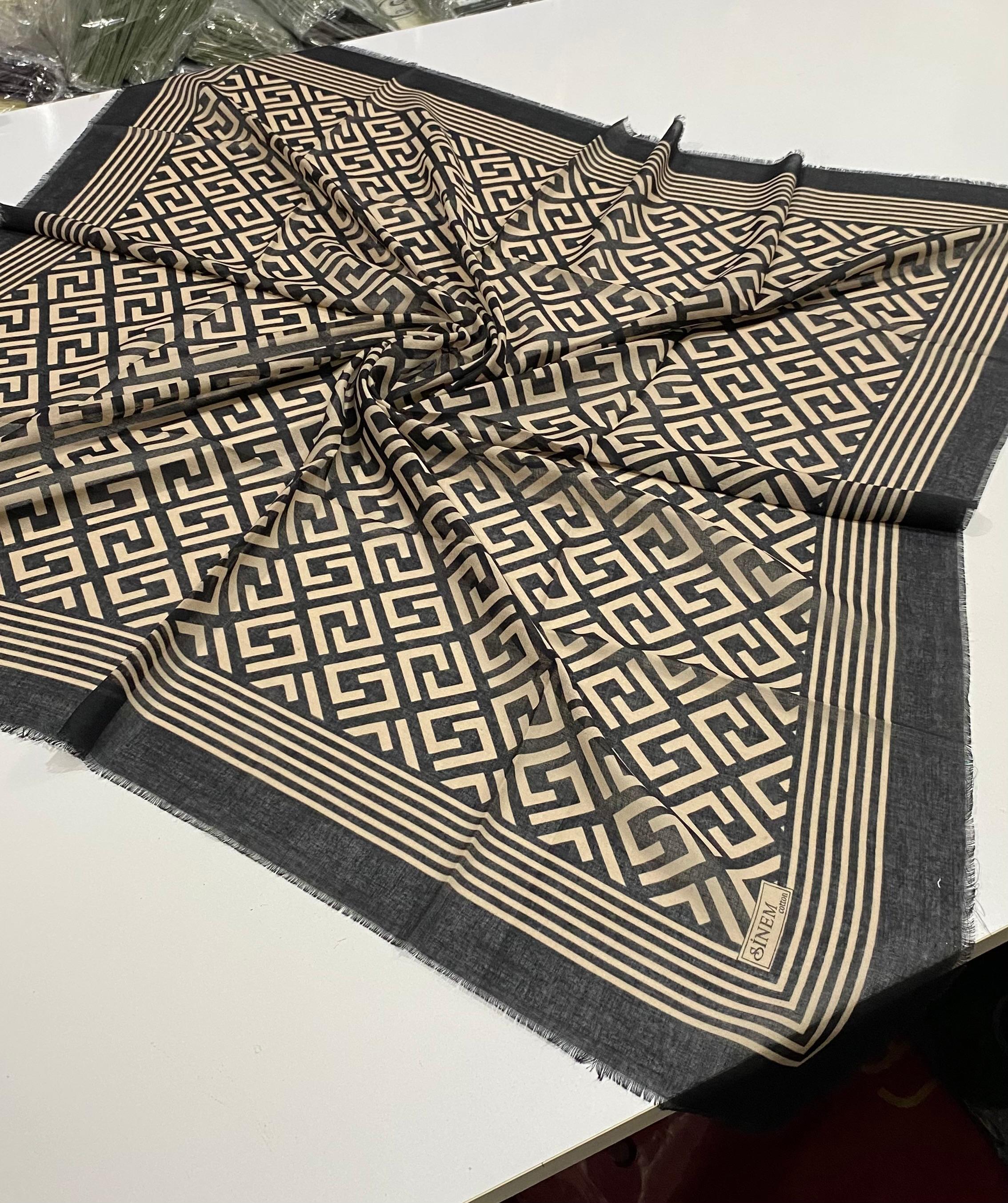 Sinem Karışık Mix 12'li Çekme Koton Eşarp