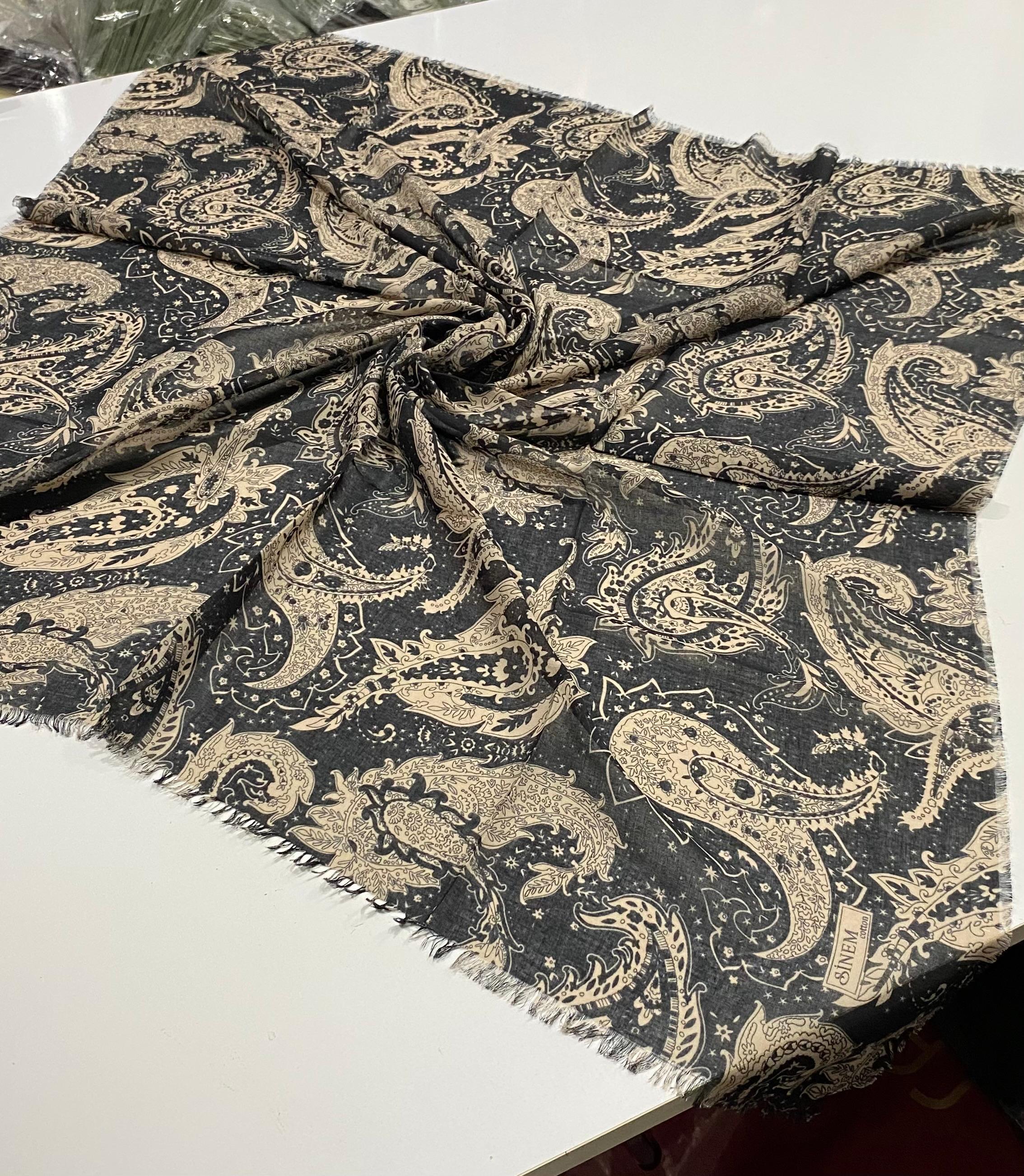 Sinem Karışık Mix 12'li Çekme Koton Eşarp