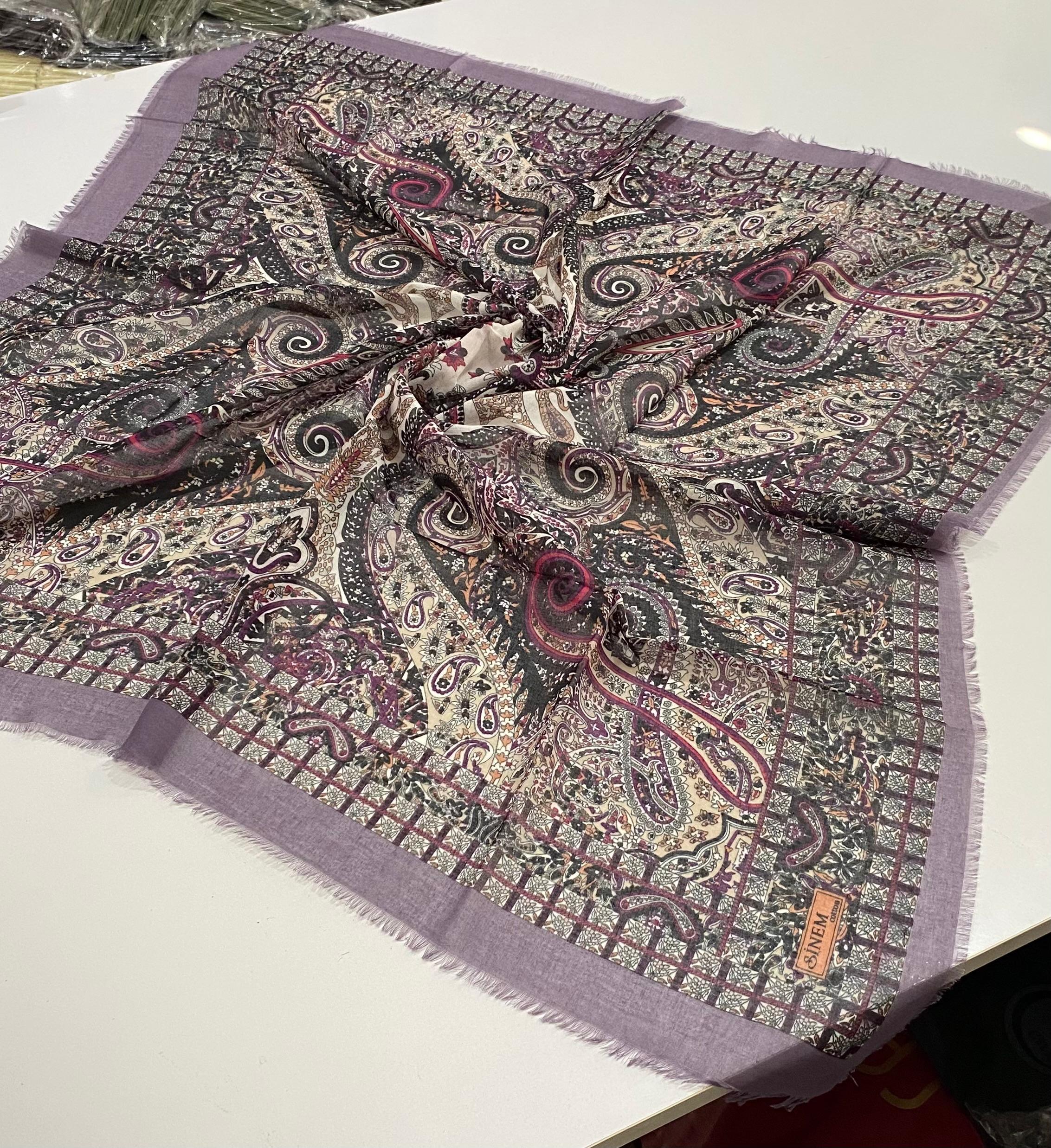 Sinem Karışık Mix 12'li Çekme Koton Eşarp