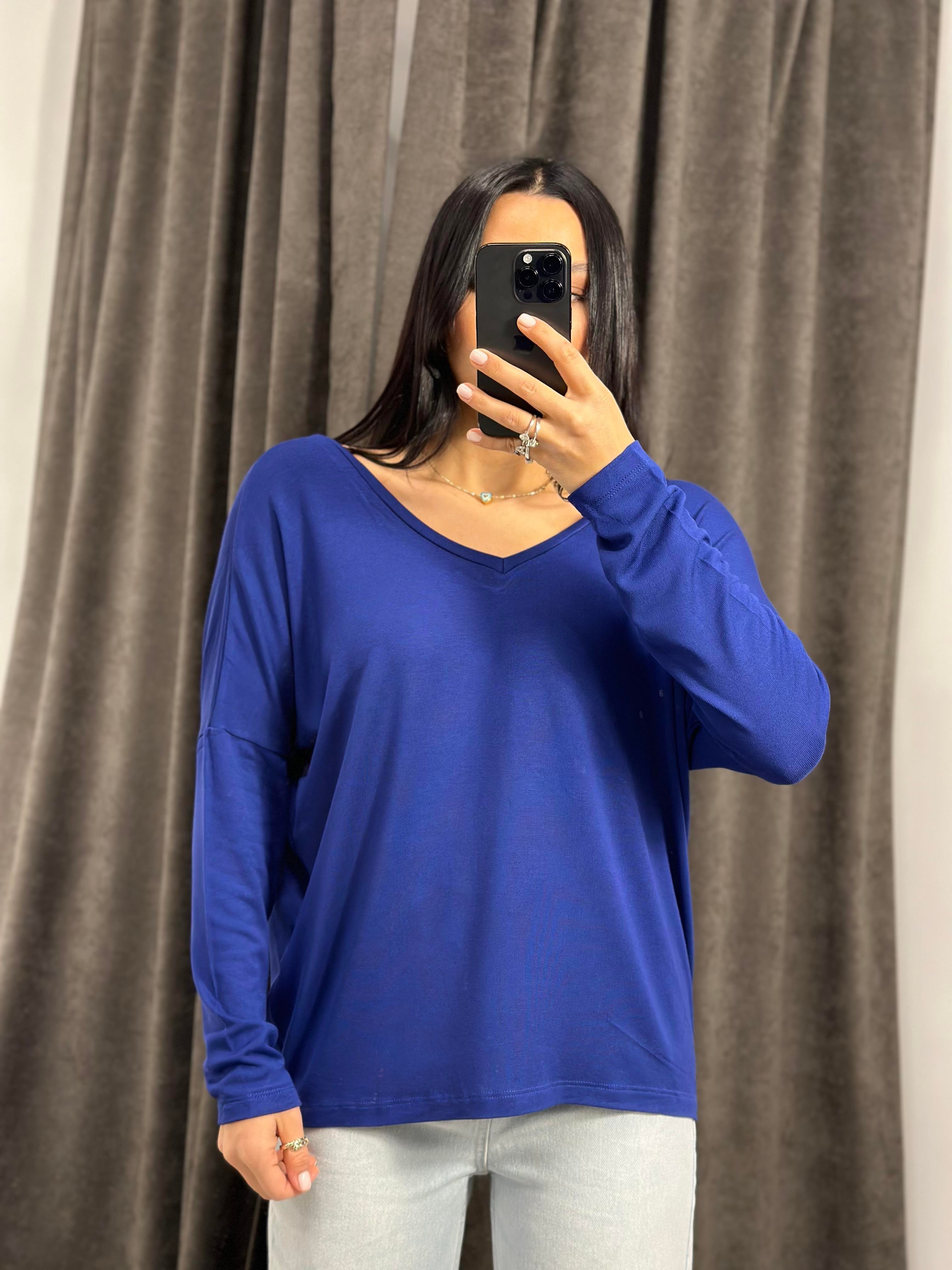 0020 ON ARKA V UZUN KOLLU BLUZ