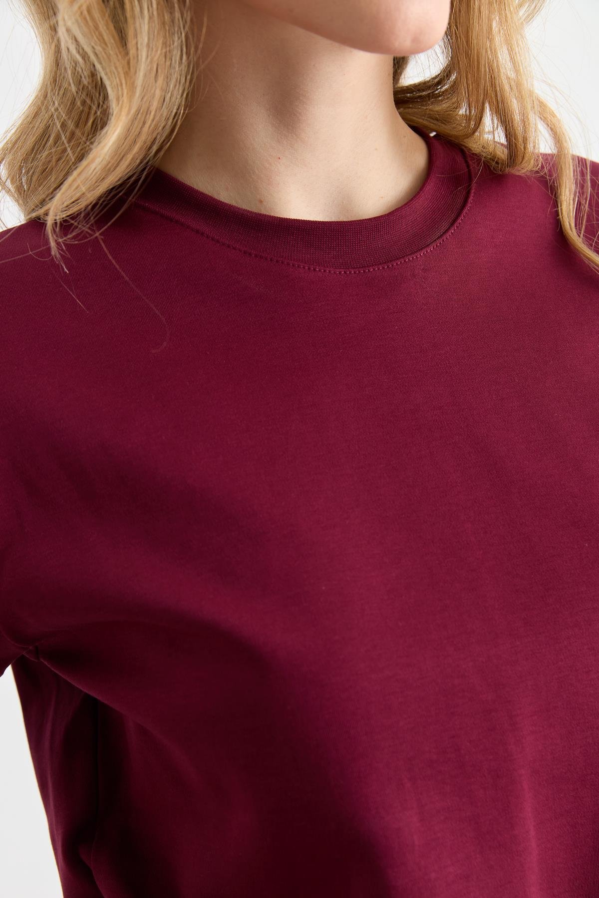 024650 BASIC TSHIRT