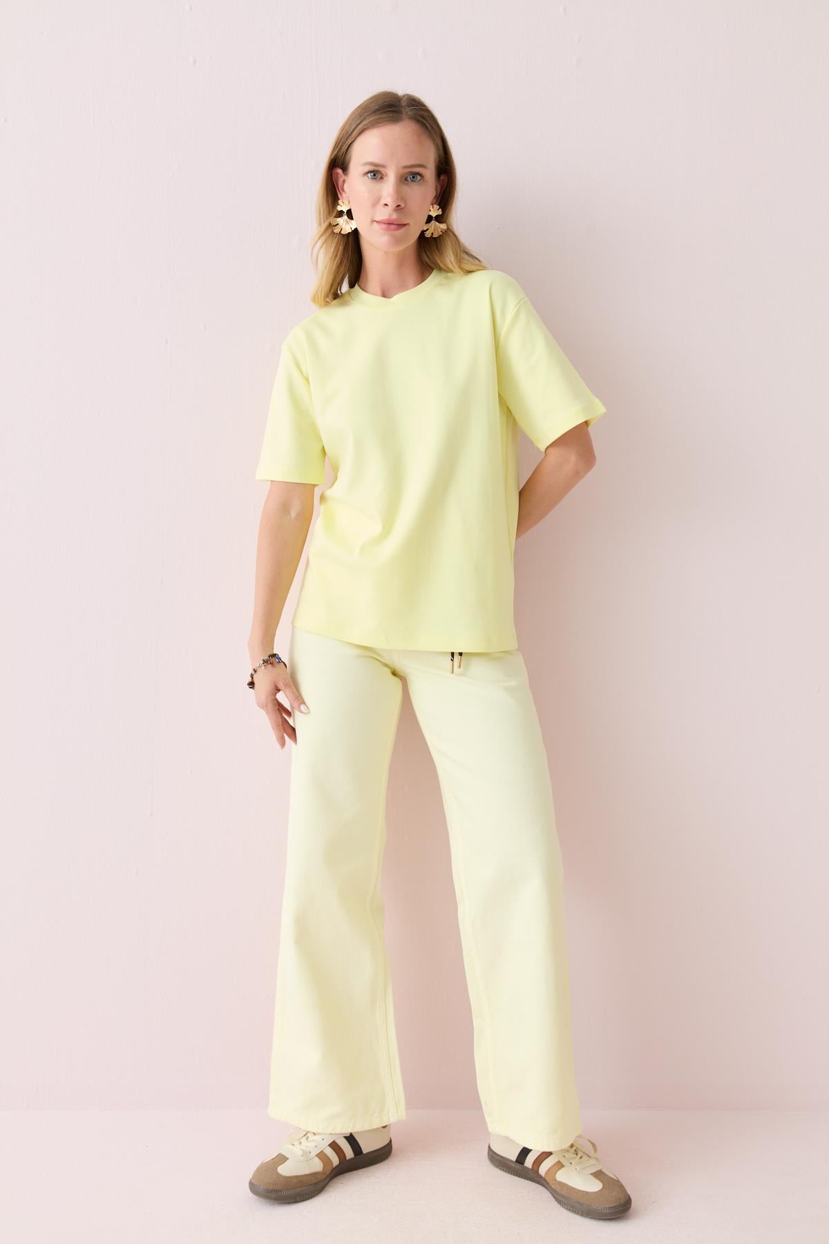 024650 BASIC TSHIRT