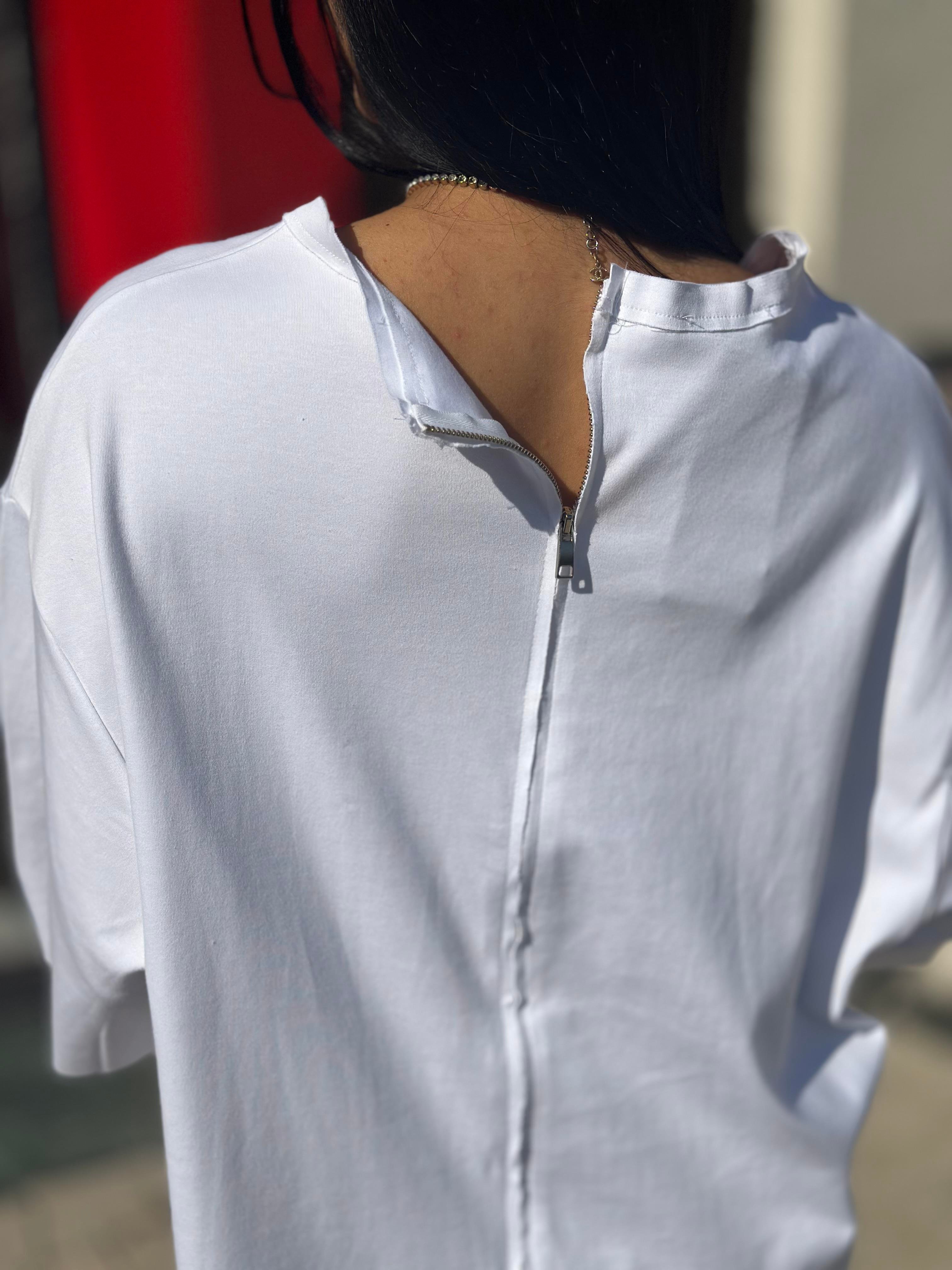 16073 ARKASI FERMUARLI TSHIRT