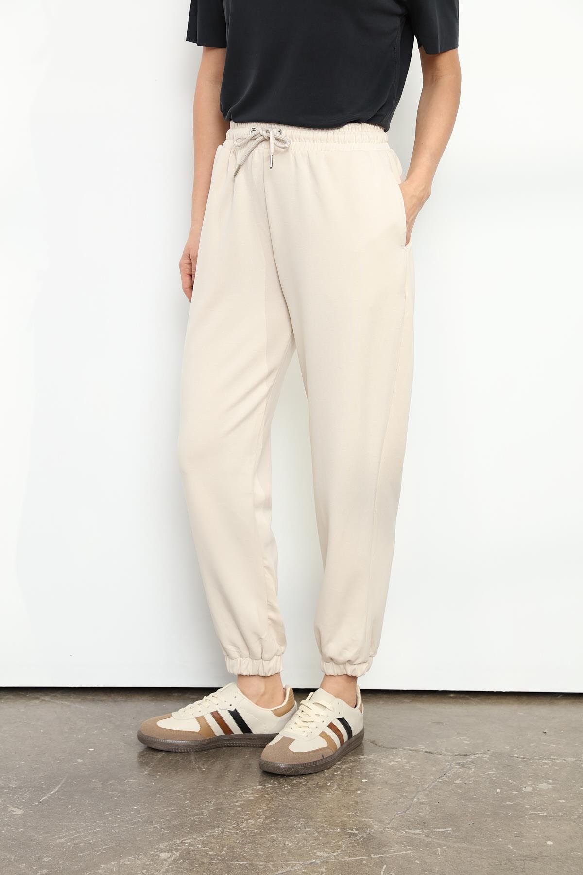 228570 JOGGER PANTOLON