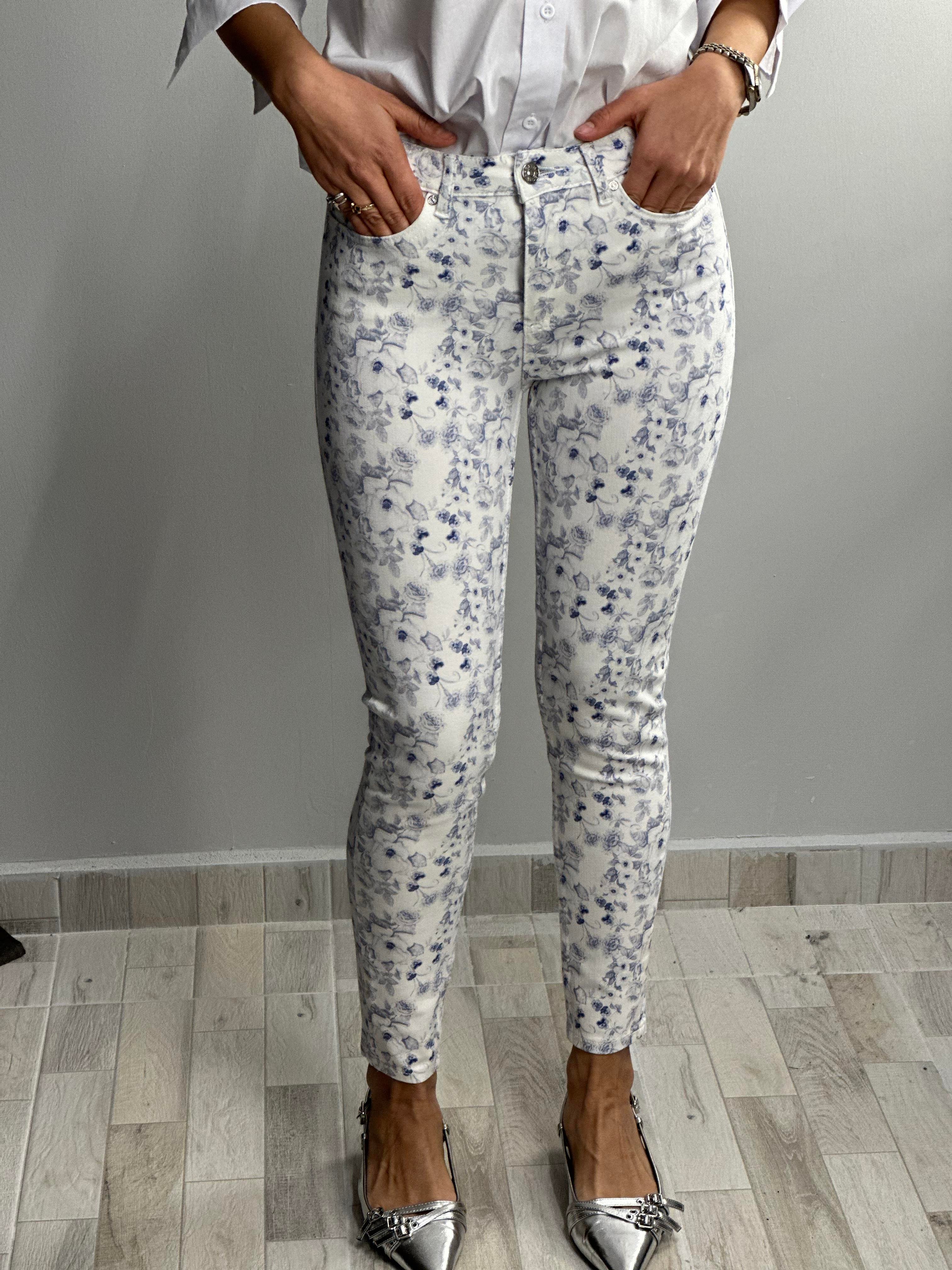 239 DESENLI JEAN