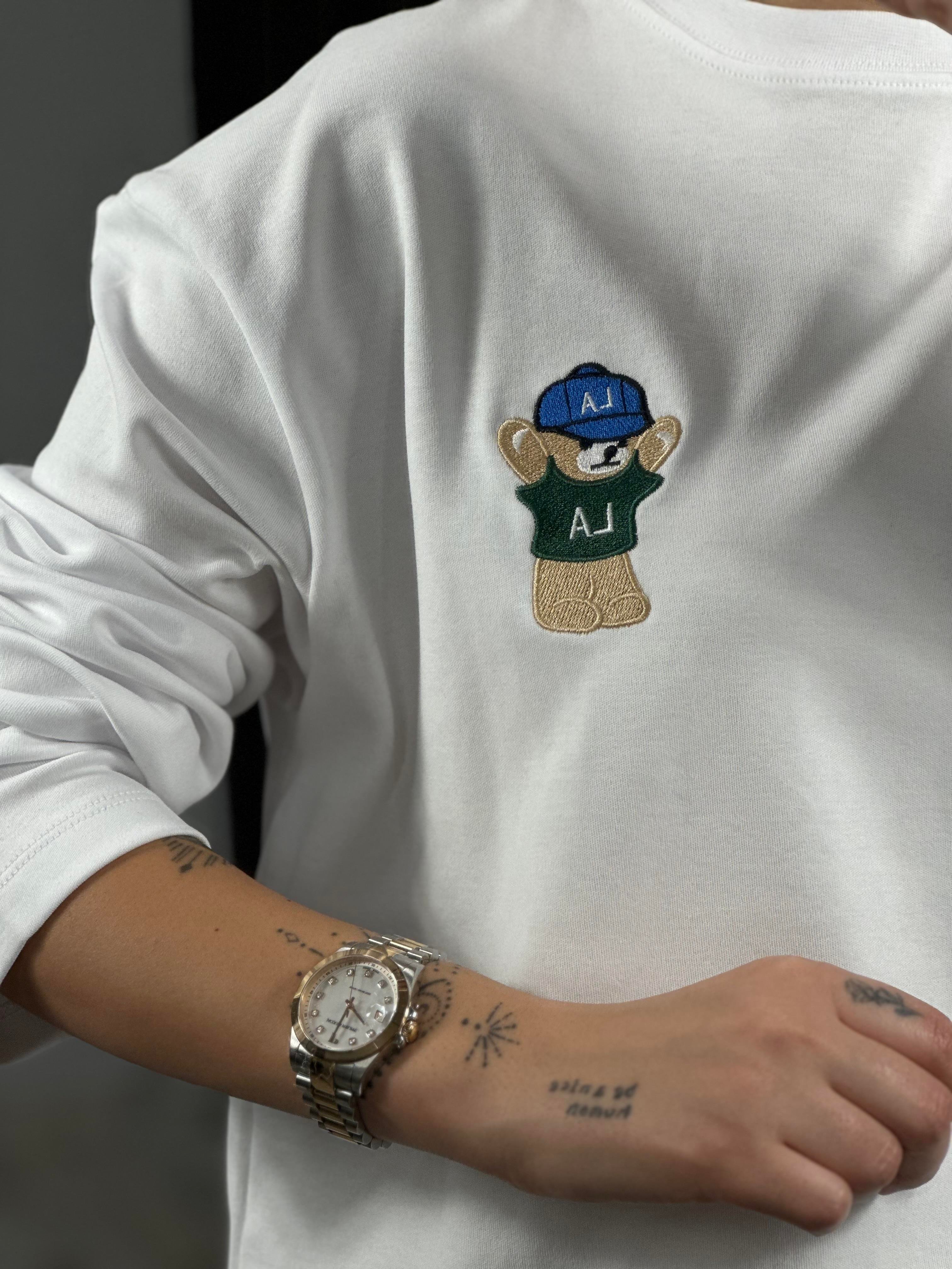 241133 AYICIKLI NAKISLI TSHIRT